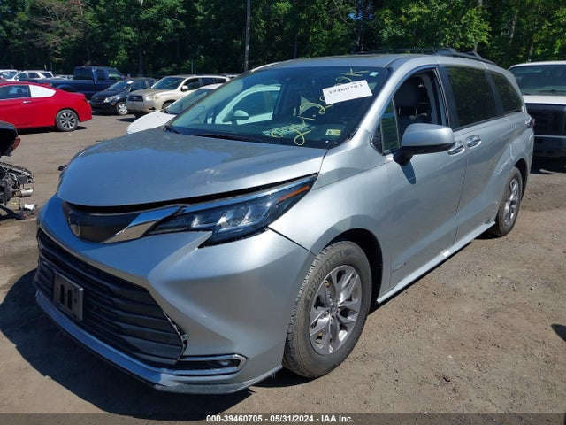 Toyota SIENNA XLE 2021 5TDYSKFC5MS019205 Image 2