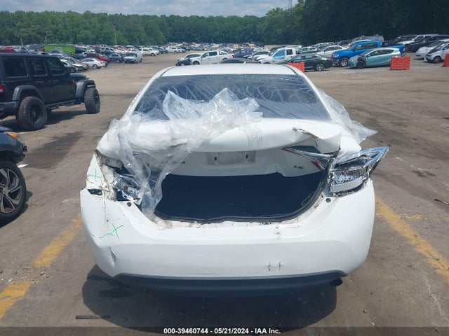 Toyota COROLLA LE 2017 5YFBURHE0HP704458 Image 16