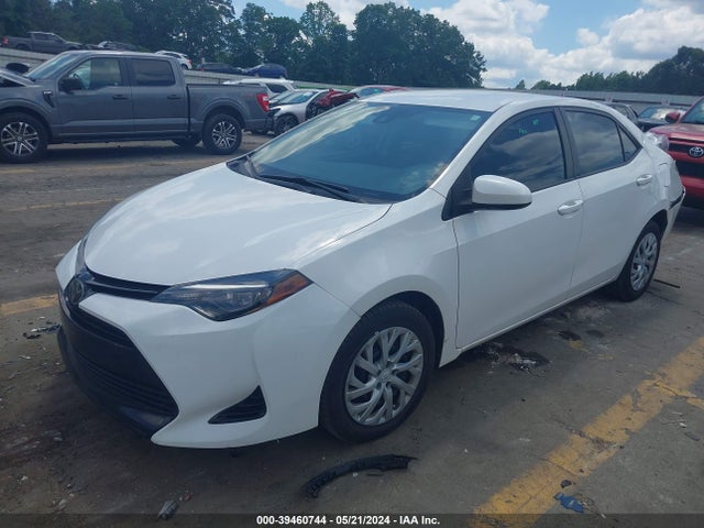 Toyota COROLLA LE 2017 5YFBURHE0HP704458 Image 2