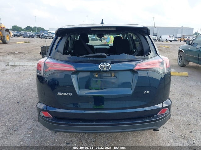 Toyota RAV4 LE 2018 2T3ZFREV6JW414640 Image 17