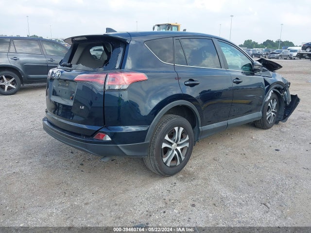 Toyota RAV4 LE 2018 2T3ZFREV6JW414640 Image 4