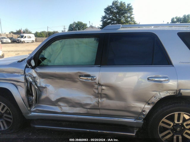 Toyota 4runner Limited 2018 JTEBU5JR8J5550652 Image 14