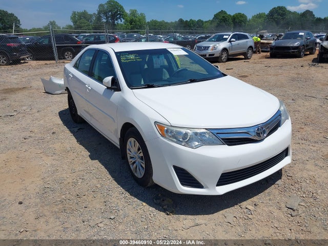 Toyota CAMRY LE 2014 4T1BF1FKXEU339740 Image 1