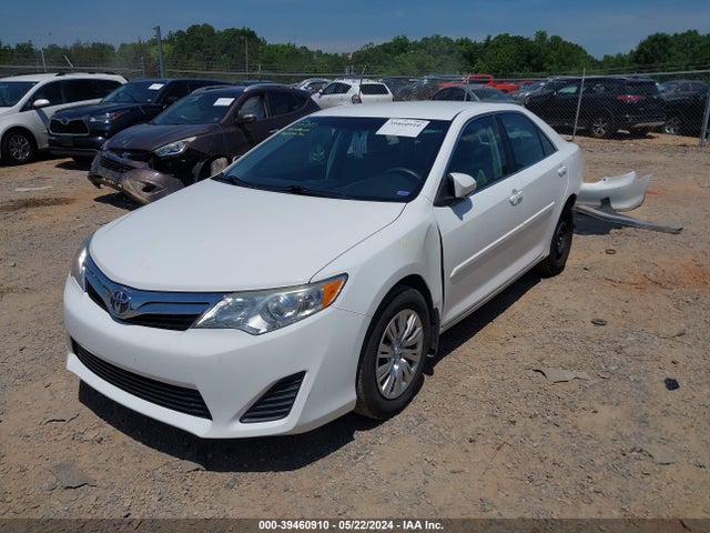 Toyota CAMRY LE 2014 4T1BF1FKXEU339740 Image 2