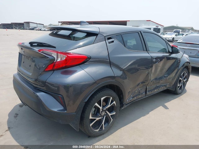 Toyota C-HR XLE 2020 NMTKHMBX2LR117906 Image 4