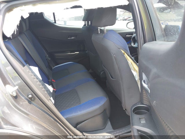 Toyota C-HR XLE 2020 NMTKHMBX2LR117906 Image 8