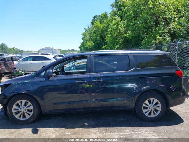 KIA SEDONA LX 2015 KNDMB5C10F6018257 Image 14