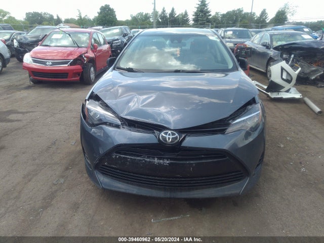 Toyota COROLLA LE 2018 2T1BURHE5JC104394 Image 12