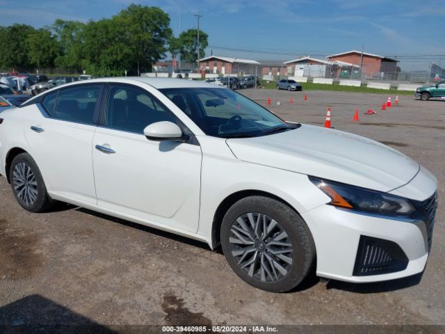 1N4BL4DW8PN359914 Nissan Altima Sv Intelligent Awd