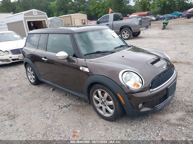 2009 MINI COOPER S CLUBMAN WMWMM33549TP90880 Photo 0