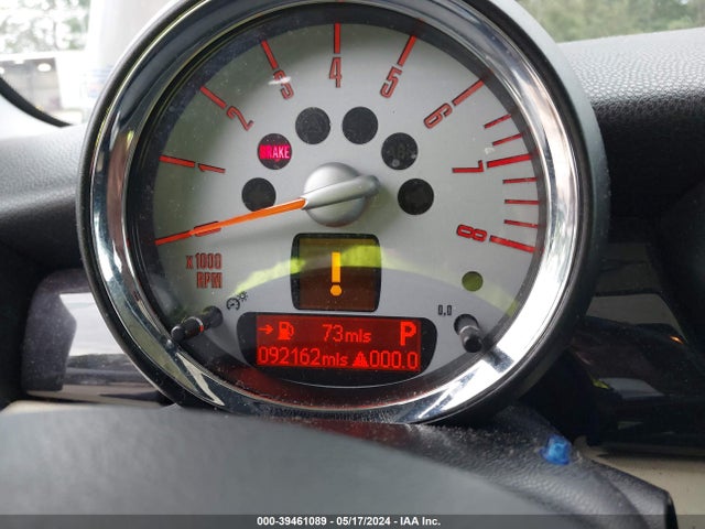 2009 MINI COOPER S CLUBMAN WMWMM33549TP90880 Photo 6