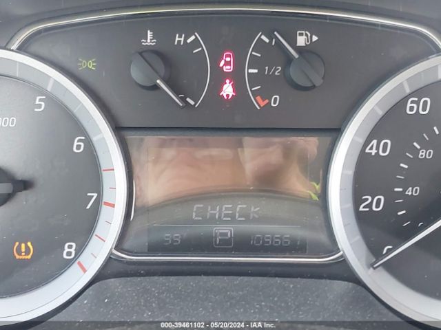 3N1AB7AP3EL621104 Nissan SENTRA SV