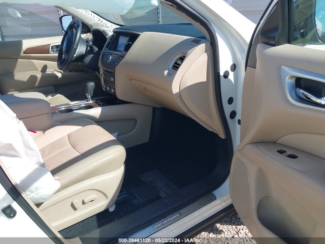 Nissan Pathfinder Platinum 2019 5N1DR2MNXKC646037 Image 5