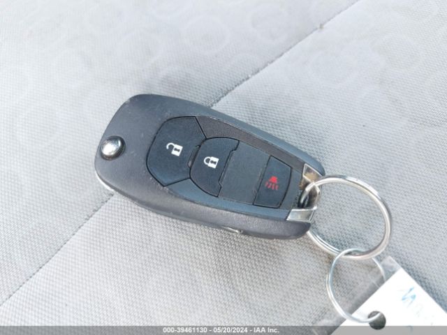 KL7CJKSMXNB535674 Chevrolet Trax Fwd Ls