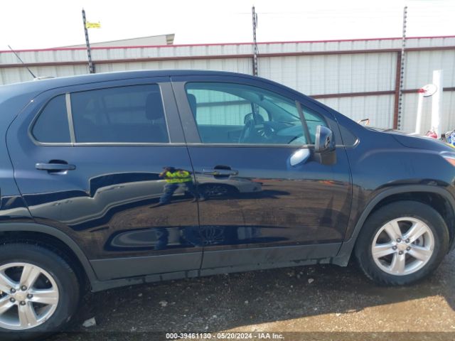 KL7CJKSMXNB535674 Chevrolet Trax Fwd Ls