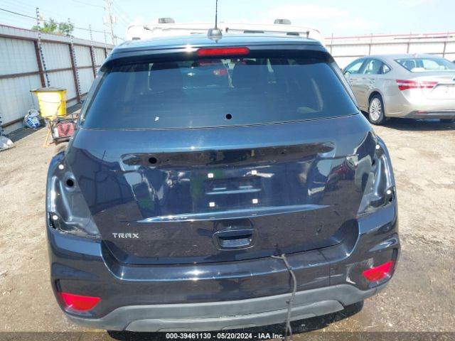 KL7CJKSMXNB535674 Chevrolet Trax Fwd Ls