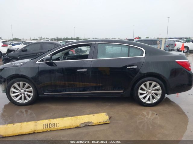 1G4GB5G32GF243673 Buick Lacrosse Leather