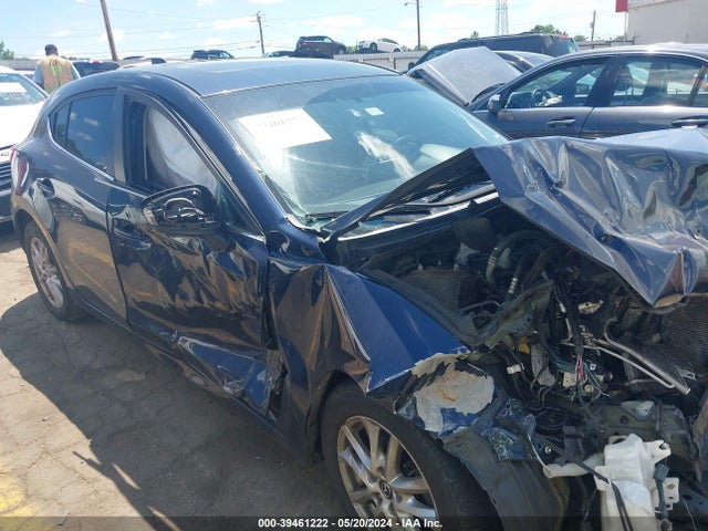 2016 3MZBM1M75GM247934 main image