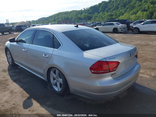 1VWBP7A30EC009757 Volkswagen Passat 2.5l Se