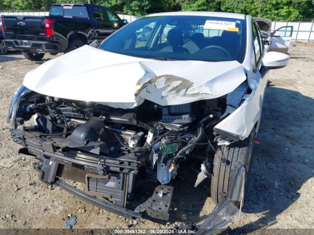 3N1CN8EV4ML822670 Nissan Versa Sv Xtronic Cvt