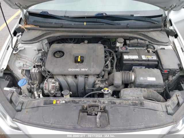 Hyundai ELANTRA SE 2018 5NPD74LF3JH389810 Image 10