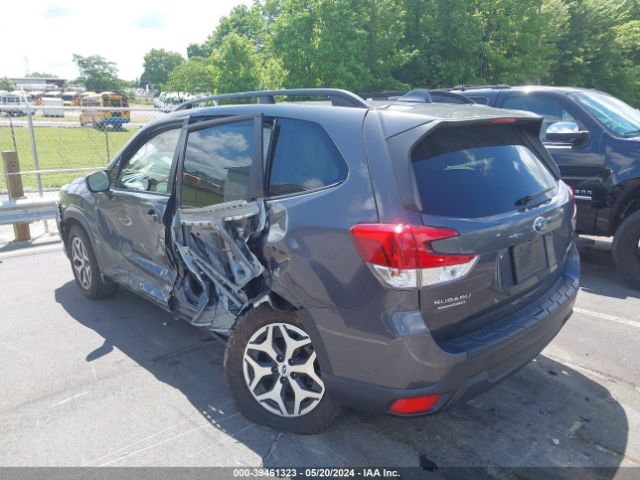 JF2SKAFC9MH404188 Subaru Forester Premium