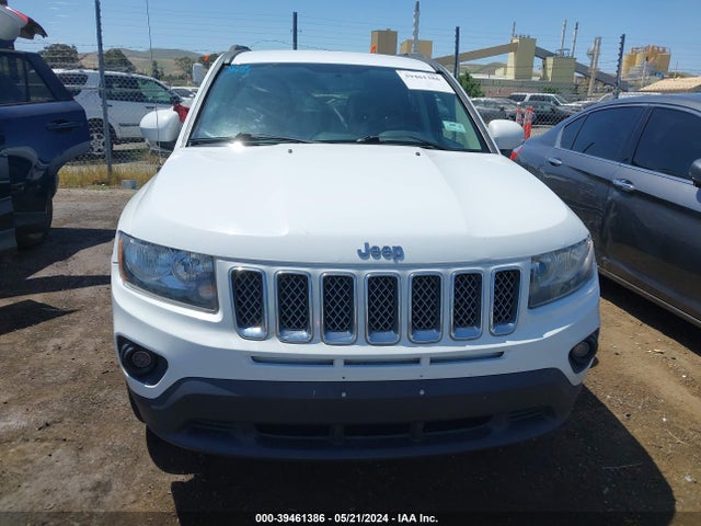 1C4NJDEB9FD418210 Jeep Compass Latitude