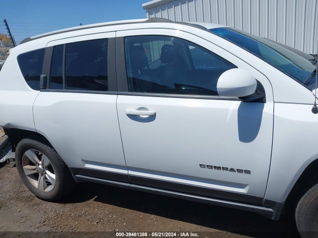 1C4NJDEB9FD418210 Jeep Compass Latitude