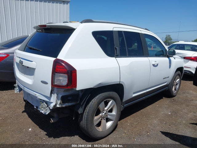 1C4NJDEB9FD418210 Jeep Compass Latitude