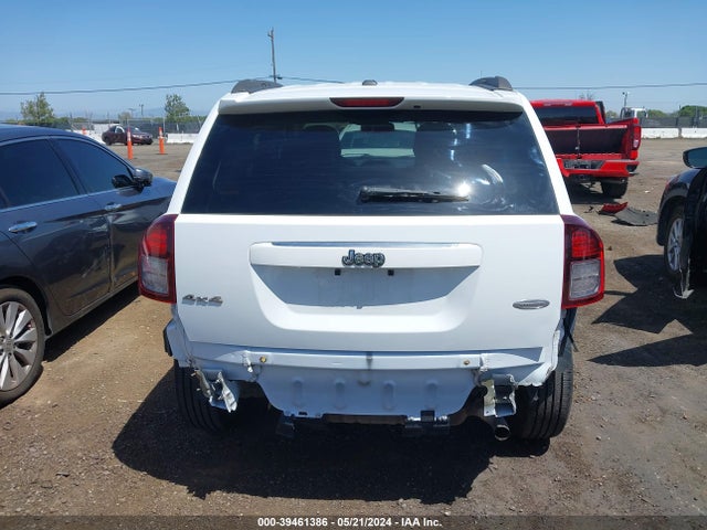 1C4NJDEB9FD418210 Jeep Compass Latitude