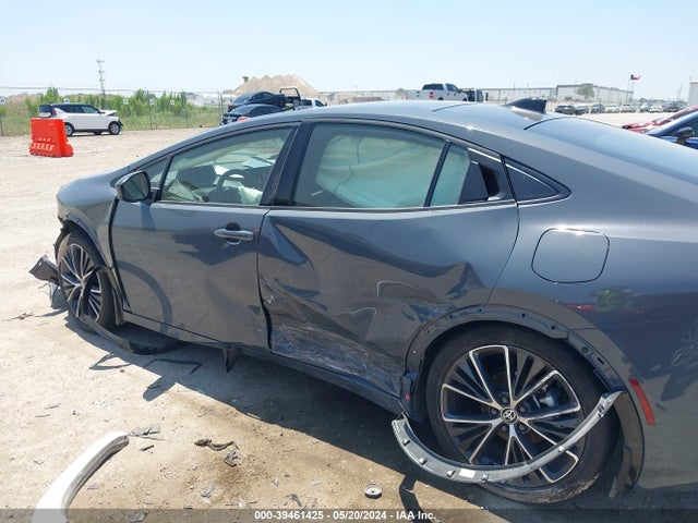 Toyota PRIUS XLE 2023 JTDACAAU8P3014031 Image 16
