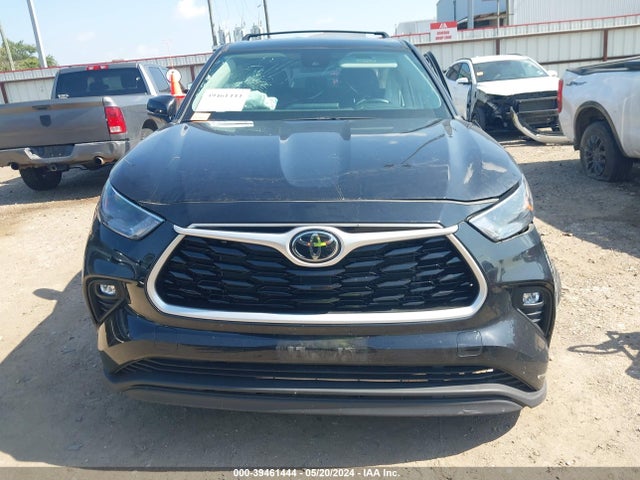Toyota Highlander Le 2022 5TDBZRBH5NS252627 Image 11