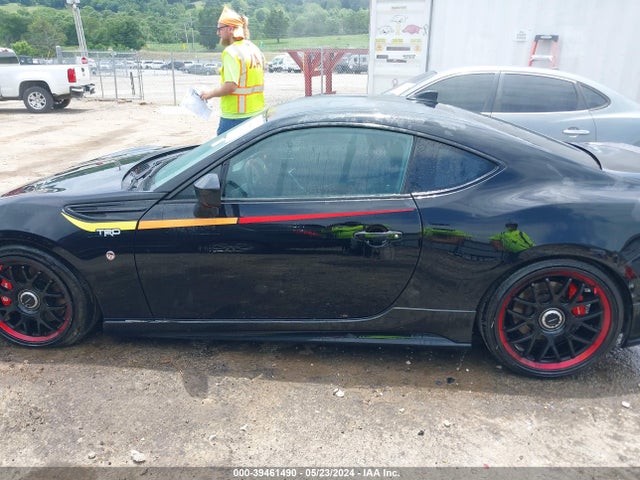 Toyota 86 Trd Se 2019 JF1ZNAE12K9701966 Image 14