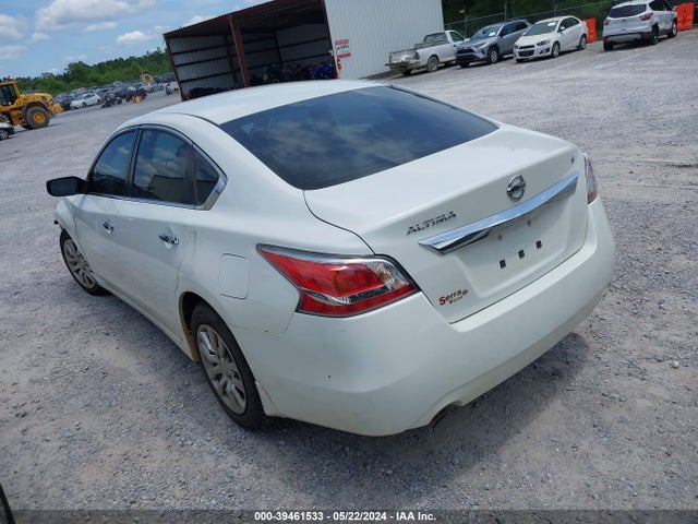 Nissan Altima 2.5 S 2015 1N4AL3AP7FN366564 Image 3