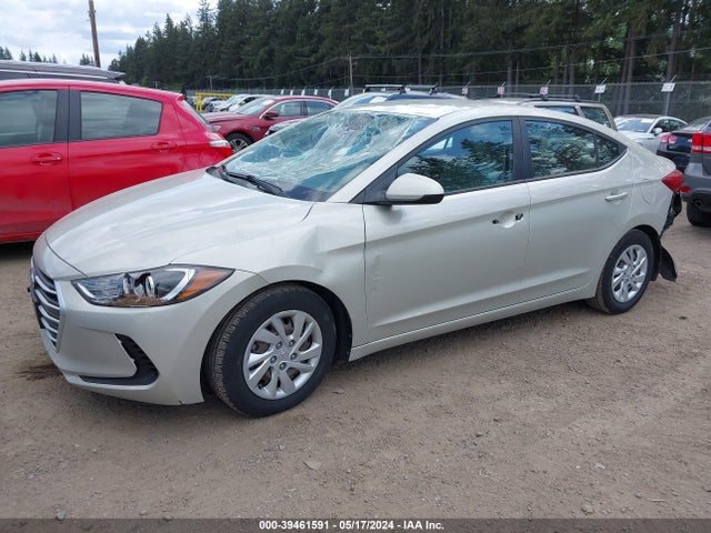 Hyundai ELANTRA SE 2017 5NPD74LF9HH093913 Image 2