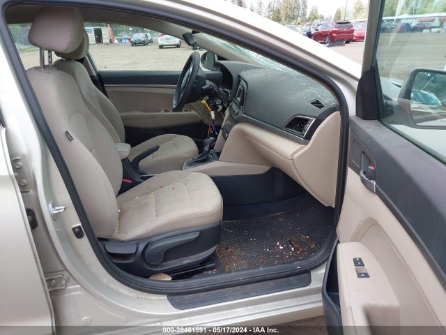 Hyundai ELANTRA SE 2017 5NPD74LF9HH093913 Image 5