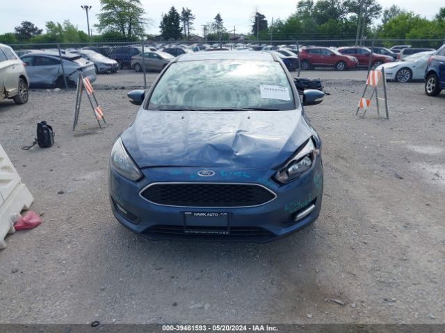 1FADP3M23JL227697 Ford FOCUS SEL