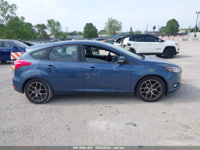 1FADP3M23JL227697 Ford FOCUS SEL