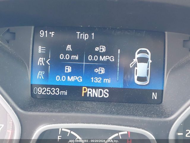 1FADP3M23JL227697 Ford FOCUS SEL