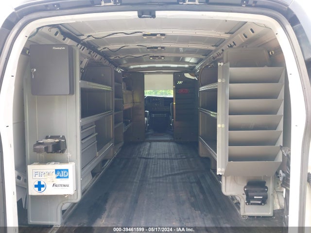 Chevrolet Express 2500 Work Van 2015 1GCWGGCF4F1125844 Image 18