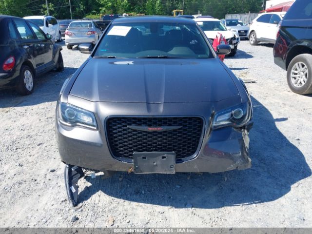 2C3CCABG2NH158688 Chrysler 300 S