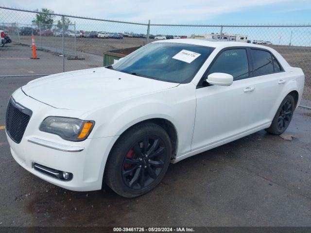 2C3CCAGGXEH352992 Chrysler 300 S
