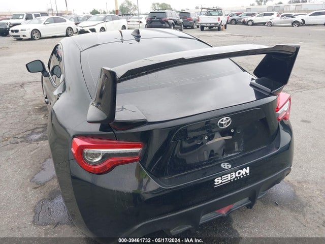 Toyota 86 2017 JF1ZNAA13H8702886 Image 16