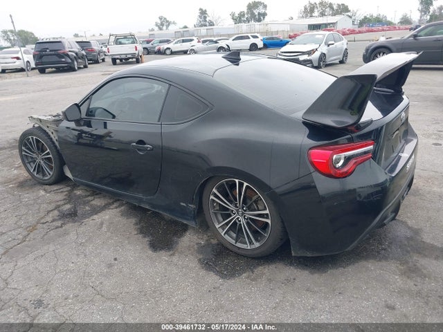 Toyota 86 2017 JF1ZNAA13H8702886 Image 3