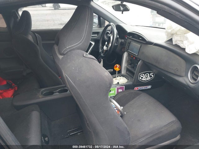 Toyota 86 2017 JF1ZNAA13H8702886 Image 5