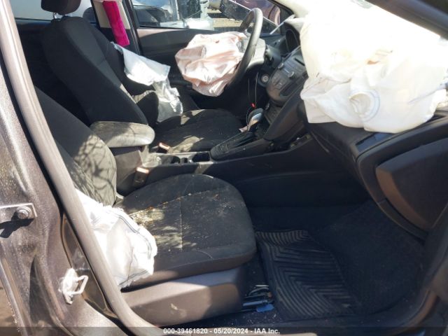 1FADP3K21HL214377 Ford FOCUS SE