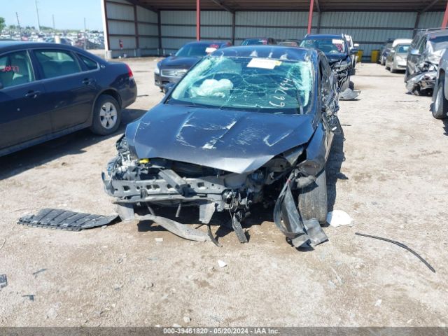 1FADP3K21HL214377 Ford FOCUS SE