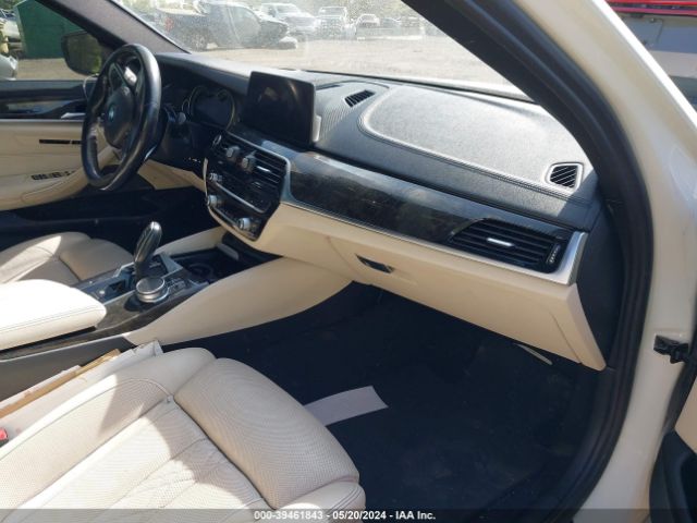 WBAJE7C55JG892001 BMW 540i Xdrive