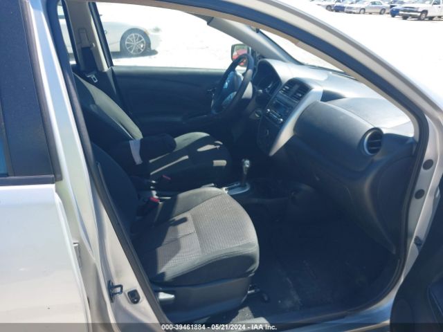 3N1CN7AP4HK433427 Nissan Versa 1.6 Sv