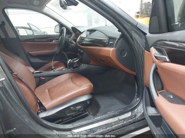 WBAVL1C59EVY15170 BMW X1 Xdrive28i